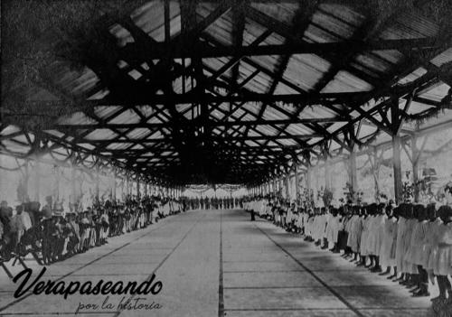 Inauguración del finglado del mercado central.1 de marzo 1934Colaboración anónima.