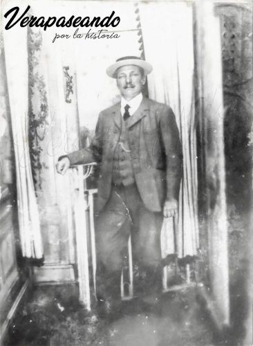 Samuel Hoenes
