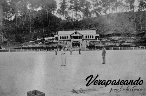 Estadio Verapaz aun en construcción. 1935 aprox