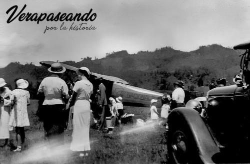Llegada del correo al aeropuerto de Cobán1930-40 aproxColaboración: Anónima