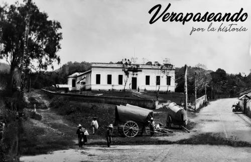 Entrada antigua a Cobán, Escuela Víctor Chavarría.1920-40 aprox