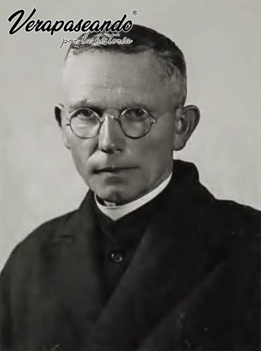 Fray Josef Schmitz
1941