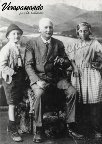 Erwin Paul Dieseldorff con sus hijos Willy y Traute en Alemania.
1923
Libro Almas Gemelas