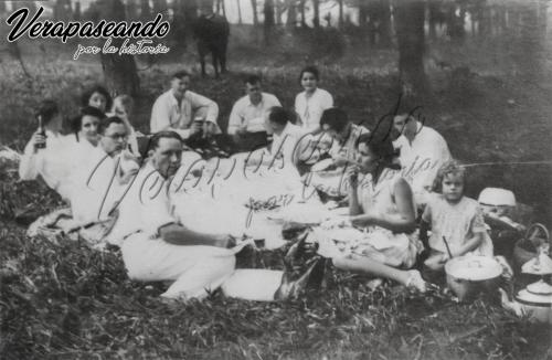 Rodolfo Moll, Walter Moll, Federico Feske, Juan Schlatermund, Matilde Quirin en día de campo en finca Chicoyogüito