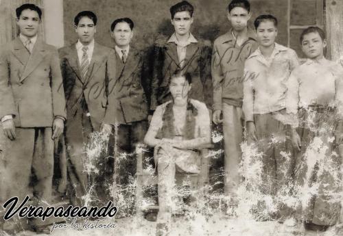 Familia López Juarez
Gustavo, Roberto, Arnoldo, Vicente, Rodolfo, Manuel, Jorge y Josefina