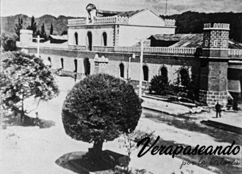 Municipalidad de Cobán y Cuartel Militar