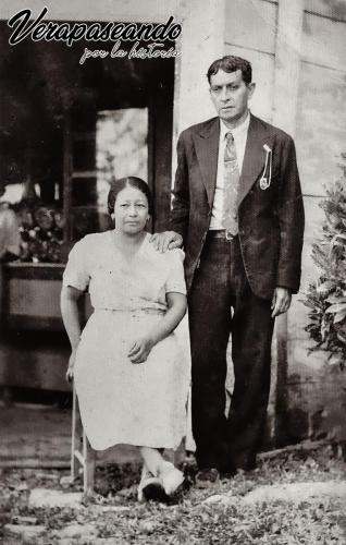 Adrián Molina Cordero y su esposa Fidelia García de MolinaChahal, Alta Verapaz 1947