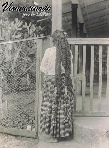 Mujer Q'eqchi' de Cobán1900-15 aprox