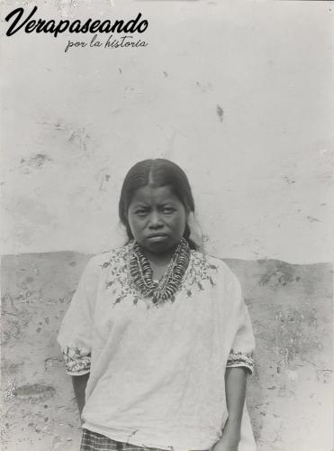 Mujer Q'eqchi'
1900-15 aprox