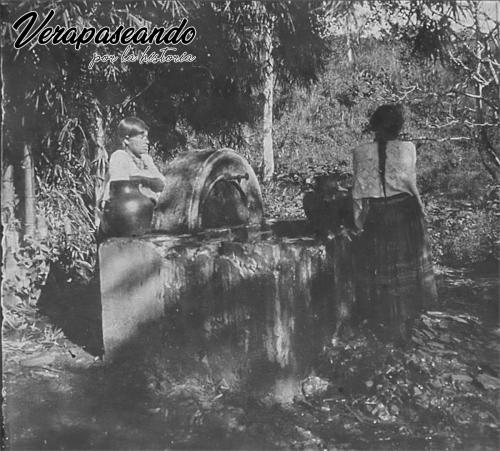 Mujeres Q'eqchi's en Finca SeamaySenahú A.V.1900-15 aprox